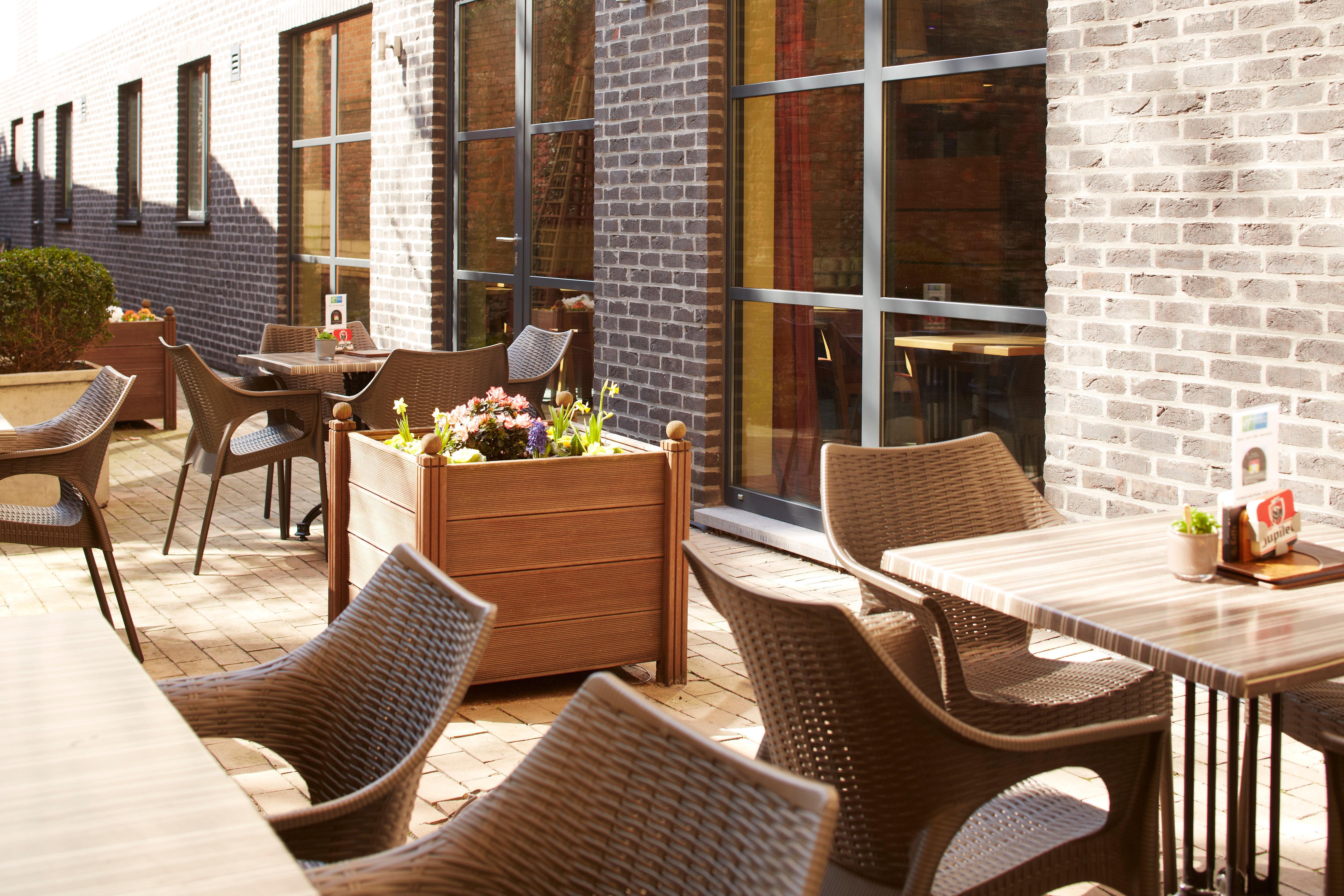 Holiday Inn Express Hasselt, An Ihg Hotel Exterior foto